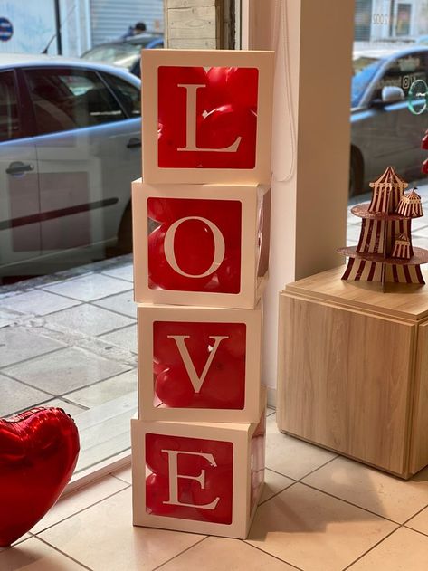 Valentines Party Decor, Fiesta Party Decorations, Love Days, Fiesta Party, Valentines Party, Cafe Decor, Store Decor, Valentine Decorations, Valentine Crafts