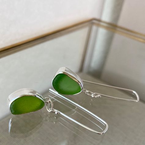 Sea Glass Silver Jewellery, Sea Glass Jewellery Ideas, Sea Glass Jewellery, Earrings Piece, Fish Jewelry Silver, Sea Glass Jewelry Earrings, October Jewelry, Seaglass Jewelry, Fish Jewelry