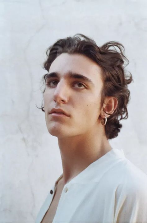 Belgian singer-songwriter Tamino to play first Irish show at Other Voices in Mayo Face Drawing Reference, Human Reference, Face Reference, Poses References, Body Reference, Anatomy Reference, Male Portrait, Portrait Inspiration, Interesting Faces