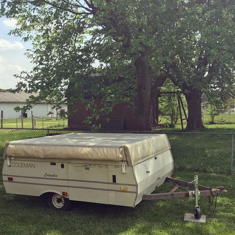 Follow this weekly series on how we restored a 1985 Coleman Columbia on a budget! Coleman Pop Up Campers, Camper Restoration, Popup Camper Remodel, Dream Camper, Mobile Home Repair, Tiny Trailers, Tent Trailer, Popup Camper, Camper Remodel