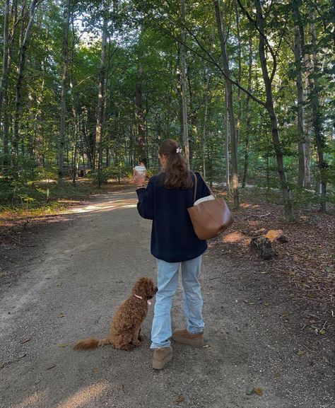 @annaastrup on instagram Anna Astrup, Dog Walking Outfit, Granola Style, England Aesthetic, Dreamy Aesthetic, Fall Mood Board, Fall Inspo, Fall Pictures, Sustainable Lifestyle