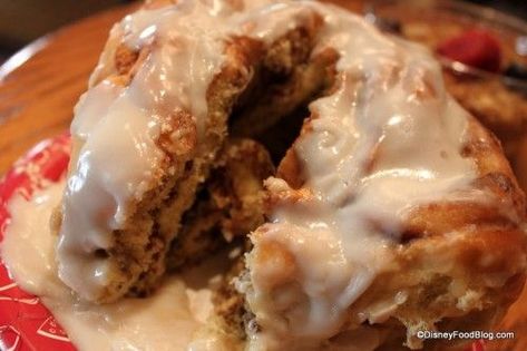 Disney Recipe from the Vault: Cinnamon Rolls from Main Street Bakery in Magic Kingdom | the disney food blog | Bloglovin’ Disney Breakfast, Cinnamon Rolls Recipe, Disney Food Blog, Sweet Roll, Cinnamon Buns, Breakfast Breads, Breakfast Treats, Bread Pudding, Cinnamon Roll