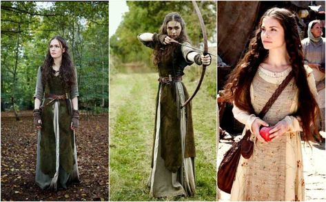 Costume médiéval Halloween : 50+ idées pour un déguisement très cool Costume Halloween Famille, Medieval Dress, Costume Halloween, Cosplay Costumes, Halloween Party, Couture, Halloween