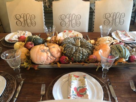 You searched for sunday fab five - Cindy Hattersley Design Simple Thanksgiving Table, Cindy Hattersley, Cinderella Pumpkin, Fab Five, Old Pottery, Christmas Tours, Thanksgiving Traditions, Fall Tablescapes, Thanksgiving Table Settings