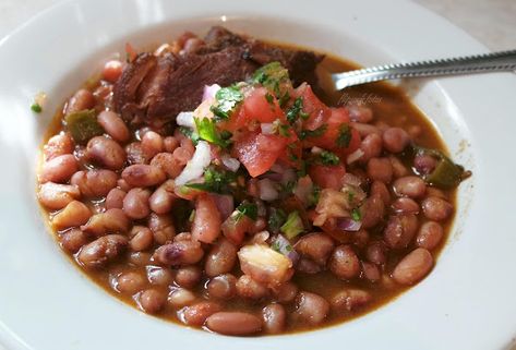 Anasazi Beans, Bone In Ham, Ham Bone Recipes, Ham Steak, Pinto Bean Recipes, Crock Pot Food, Bean Varieties, Lentils And Rice, Salt Pork