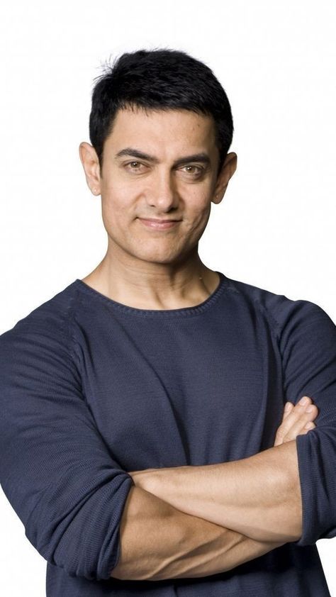 Amir Khan Wallpaper, Amir Khan Actor, Aamir Khan Hd Wallpaper, Gorilla Wallpaper, Indian Bollywood Actors, Famous Guys, Aditya Chopra, Bollywood Aesthetic, Amir Khan