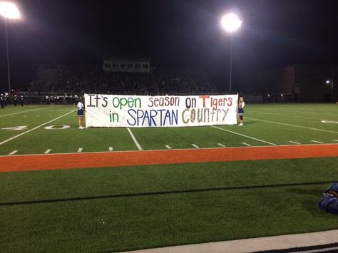 Playoffs 2016 vs. Waverly Tigers!! Camo themed game! Camo Theme Football Game Cheerleaders, Camo Football Game Theme Posters, Camo Pep Rally Theme, Pep Rally Themes, Spirit Posters, Pep Club, Theme Nights, Cheer Signs, Football Banner