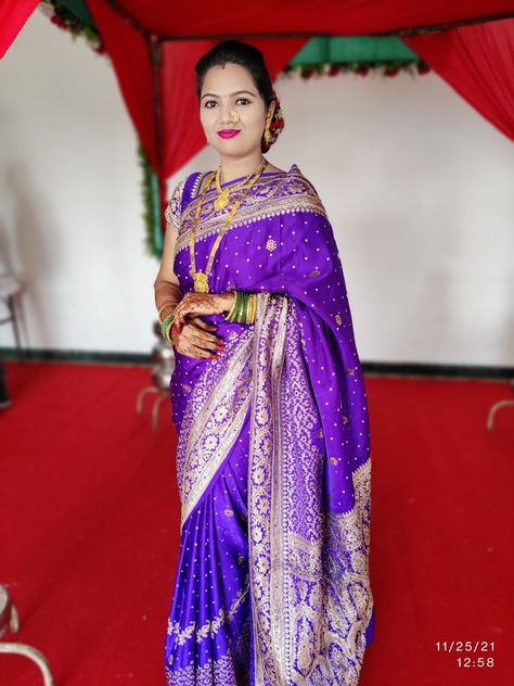 Banarasi Shalu.Maharashtrian Bride. Shalu Saree Maharashtrian, Banarasi Shalu, Shalu Saree, Saree Maharashtrian, Maharashtrian Bride, Saree Images, Saree, Quick Saves