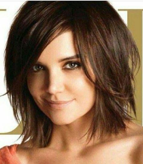 Cut & color Hair Dye Tips, Modern Haircuts, Choppy Hair, Cute Hairstyles For Medium Hair, Shoulder Length Hair Cuts, Easy Hair, Mid Length Hair, Haircuts For Fine Hair, Katie Holmes