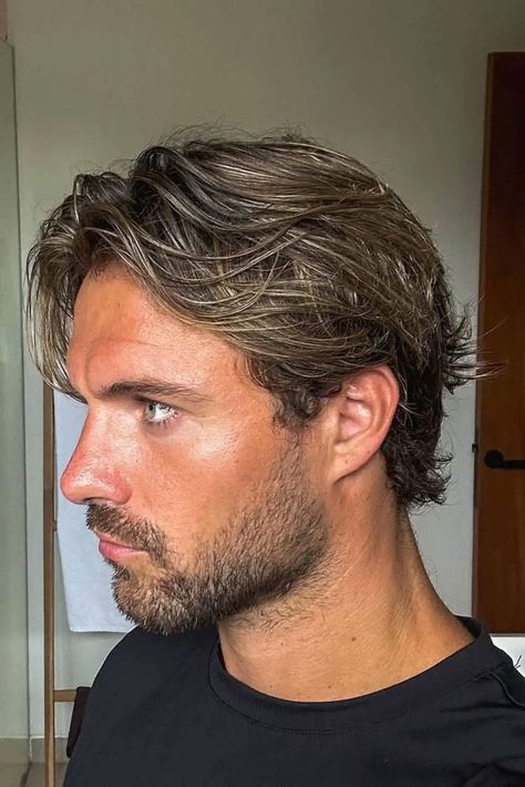 Mens Haircuts Straight Hair, Mens Haircuts Medium, Surfer Hair, Mens Haircuts Short Hair, Guy Haircuts Long, Mens Hairstyles Medium, Mens Hairstyles Thick Hair, Wavy Hair Men, Medium Length Hair Men