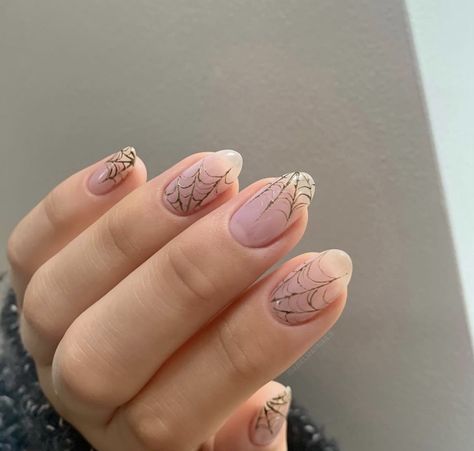 Spider Web Nails, Spider Nails, Web Nails, Holloween Nails, Halloween Nail Designs, Halloween Nail Art, Fire Nails, Spider Web, Trendy Nails