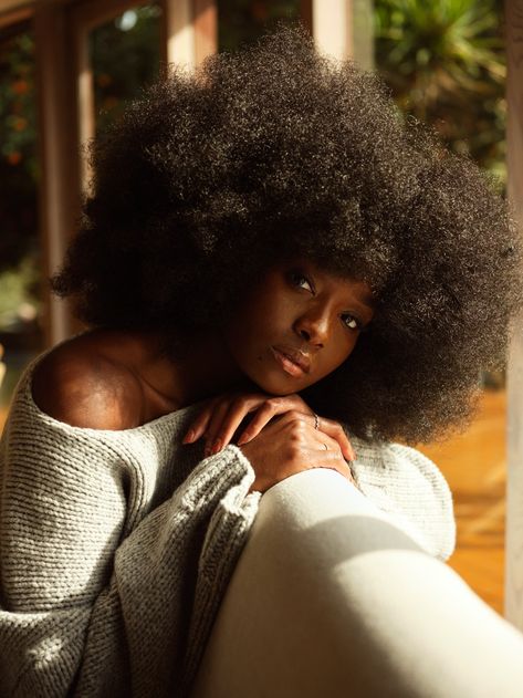 Layne Aesthetic, Curly Hairstyles Protective, Marvel Asgard, New England Gothic, Kiki Layne, Poses For Models, Cosmic Woman, The Traitors, The Jackal