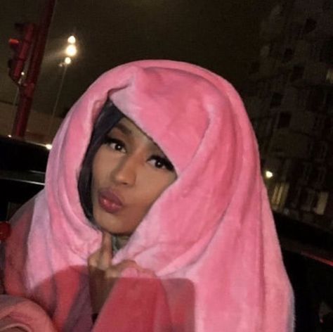 Nicki Minaj, A Woman, Pink