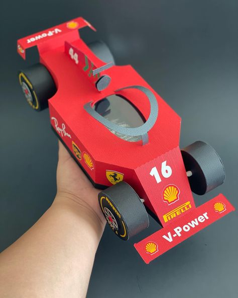 🏎️ F1 Racing Car Father’s Day Favor Box 🏁 - If you want to create this fun favor box with us join us this upcoming Saturday 05/18 via Tik Tok LIVE! Signs up via our website! - • • • Cardstock - @bazzillbasicspaper Photo Paper - @koalagp_paper 48lb Matte Sticker Paper - @neatolabels Hot Glue - @surebonder Glue - @beaconcreates File - @carolinascreations_ • • • #f1#f1racing#lewishamilton#charlesleclerc#grandprix#custom#customgift#fathersdaygifts#fathersday#madewithsilhouette#signup#i... Brittney Lee, Origami Box, F1 Racing, Box Car, Custom Party, Racing Car, Favor Boxes, Hot Glue, Sticker Paper