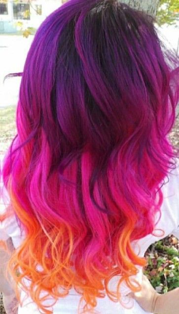 Pink And Orange Hair, Sunset Hair, Exotic Hairstyles, Galaxy Hair, Cute Hair Colors, Pale Girl, Multi Colored Hair, Violet Hair, Hooded Eye Makeup