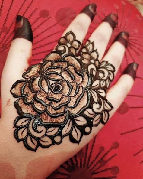 Flower Mehndi, Khafif Mehndi Design, Modern Mehndi, Mehndi Designs Bridal Hands, Rose Mehndi Designs, Mehndi Design Pictures, Henna Art Designs, Modern Mehndi Designs, Full Mehndi Designs