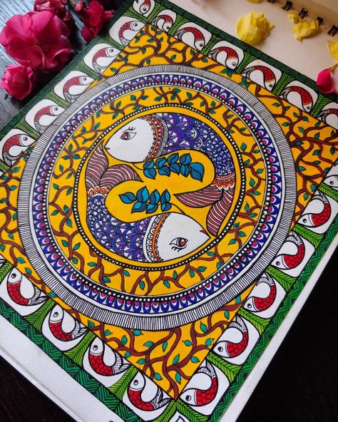 Warli And Madhubani Fusion Painting, Mithila Art Design, Katchni Madhubani Painting, Madhubani Folk Art, Madhubani On Canvas, Kachni Style Madhubani Painting, Mithila Painting Design, Simple Madhubani Paintings, Madhubani Paintings On Canvas