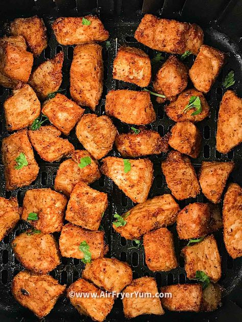 Pork Nuggets Air Fryer, Garlic Pork Bites Air Fryer, Pork Tenderloin Chops In Air Fryer, Air Fryer Pork Chunks, Pork Chunks In Air Fryer, Easy Pork Belly Recipes Air Fryer, Pork Cubes In Air Fryer, Air Fry Boneless Pork Ribs, Garlic Parmesan Pork Chop Bites Air Fryer