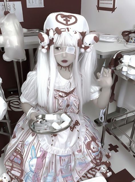 Kawaii Hospital, Yami Kawaii Outfit, Menhera Aesthetic, Yami Kawaii Fashion, Menhera Fashion, Yumi Kawaii, Creepy Cute Fashion, Dark Kawaii, Kei Visual