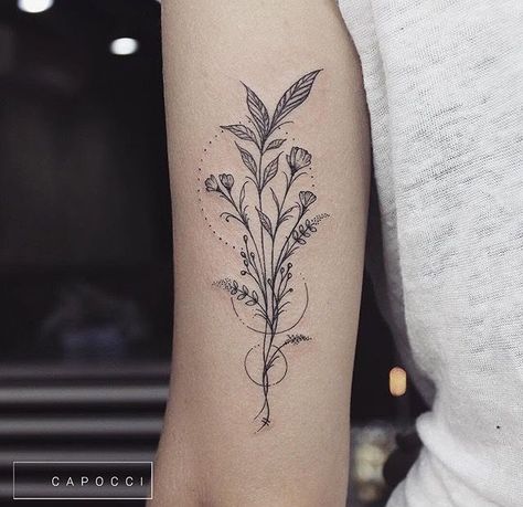 Lavender Tattoos, Lotusblume Tattoo, Lavender Tattoo, Wildflower Tattoo, Shape Tattoo, Botanical Tattoo, Tattoo Feminina, Pattern Tattoo, Star Tattoos