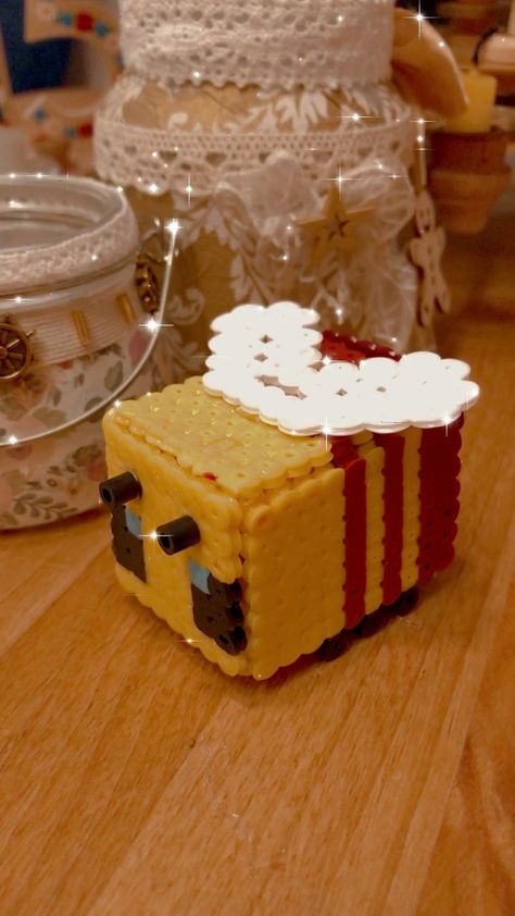 Minecraft Theme, Minecraft, Cute Art, Bee, Ceramics, Beads, Cake, Instagram, Art