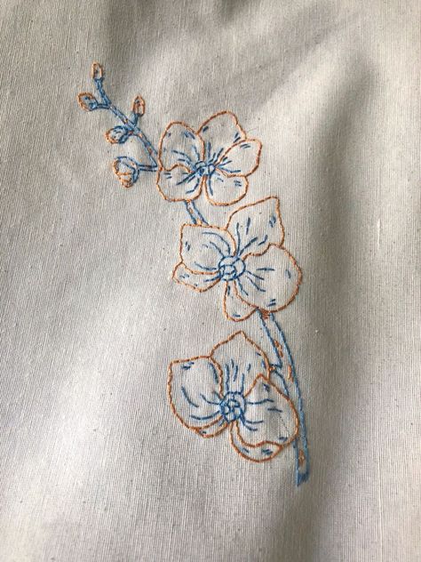 Embroidery On Light Blue Fabric, Blue Embroidery Ideas, Orchid Embroidery Design, Orchid Embroidery Pattern, Periwinkle Embroidery, Orchid Embroidery, Embroidery For Kids, Blue Flower Embroidery, Books Embroidery