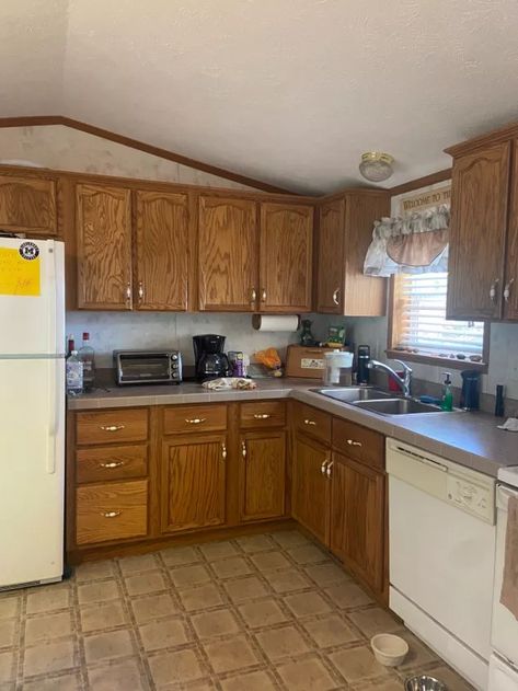 We needed to update the outdated kitchen in our cabin. These honey oak cabinets and gold hardware needed to go! We didn’t want to spend a lot to money or time (aka didn’t want to have to replace the cabinets, or remove and paint all of the doors), so we decided to stain them. This was such a cheap and quick way to update the kitchen without breaking the bank! What we used:Wood stain Steel wool Updated hardware Step 1: Remove hardware and “scuff” After taking off the horrible har… Refinish Cabinets, Stain Cabinets, Cabinets Colors, Outdated Kitchen, Honey Oak Cabinets, Cupboard Lights, Clean Kitchen Cabinets, Update Cabinets, Interesting Interiors