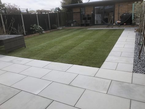 Garden Paving Ideas Cheap, Garden Slab Ideas, Garden Slabs Patio, Paving Slabs Ideas Patio, Garden Slabs Ideas, Garden Patio Ideas Paving, Paved Patio Garden Ideas, Paving Slabs Ideas, Garden Paving Ideas