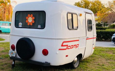 Scamp Trailers makes smaller campers for those who don't need to drag land yachts around behind them. This one from 1987 looks mighty nice! Small Campers For Sale, Pull Behind Campers, Scamp Camper, Scamp Trailer, Small Trailer, Small Campers, Fire Damage, Propane Tank, Barn Finds