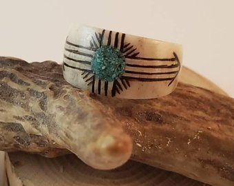 Etsy :: Your place to buy and sell all things handmade Deer Horn Jewelry, Zia Sun Symbol, Diy Antlers, Antler Rings, Deer Antler Crafts, Deer Antler Jewelry, Antler Carving, Deer Antler Ring, Hand Carved Ring