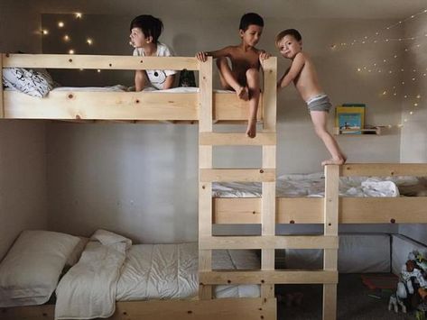 Three Beds, Kids Room Design Ideas Kids Room With Bunkbeds, Bunk Bed Designs For Teens, Triple Bunk Beds, Modern Bunk Beds, Small Kids Room, Triple Bunk, Bunk Rooms, Bunk Beds With Stairs, Space Bedding