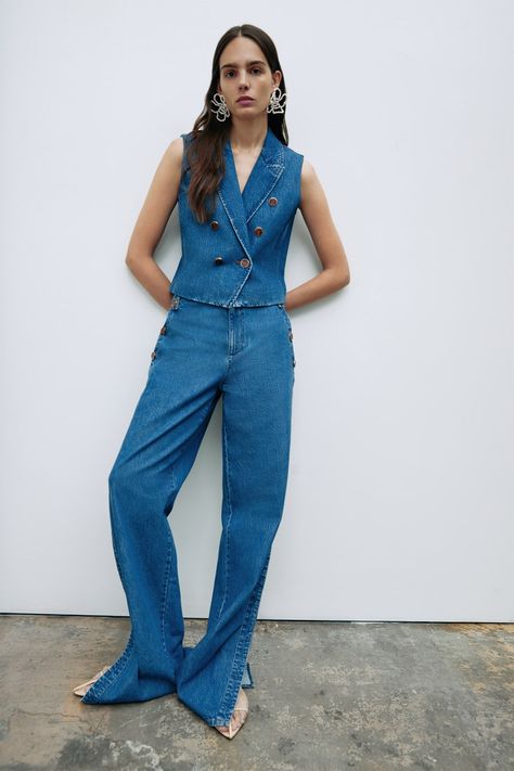 Denim Ideas, Tanya Taylor, Love Jeans, Jean Trends, Denim Trends, Slip Skirt, Cotton Midi Dress, 2024 Collection, Fall 2024