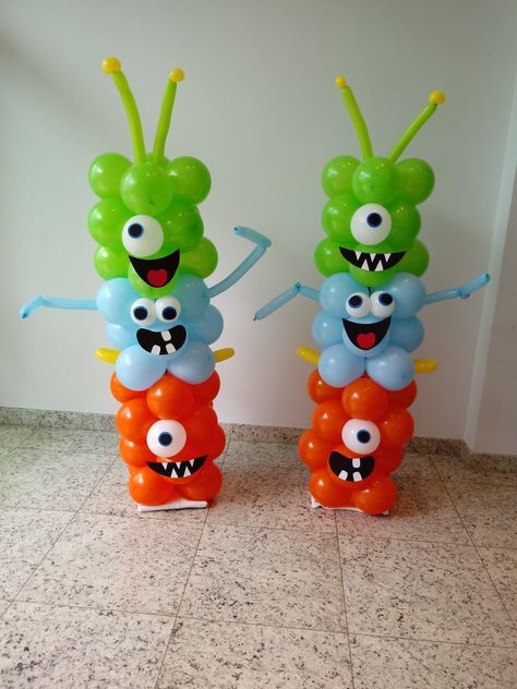 Monsters Inc Balloon Arch, Monster Birthday Cakes, Halloween Themed Birthday Party, Panda Birthday, Monster Cake, Monster Birthday, Balloon Centerpieces, Halloween Monster, Trunk Or Treat