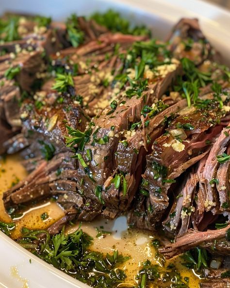 TUSCAN-STYLE SLOW-COOKED BEEF ROAST 🇮🇹🍖 Ingredients: 3 lb beef chuck roast Salt and pepper, to taste 2 tbsp olive oil 1 large onion, chopped 4 cloves garlic, minced 2 cups beef broth 1 cup red wine 1 can (14.5 oz) diced tomatoes 1 tbsp tomato paste 1 tbsp dried Italian seasoning 1 tsp dried rosemary 1 tsp dried thyme 2 large carrots, chopped 2 stalks celery, chopped 1 cup chopped mushrooms 1/4 cup chopped fresh basil (for garnish) Directions: Step 1: Season... Garlic Carrots, Dried Rosemary, Beef Roast, Dried Thyme, Beef Chuck Roast, Slow Cooked Beef, Slow Cooked Meals, Beef Chuck, Diced Tomatoes