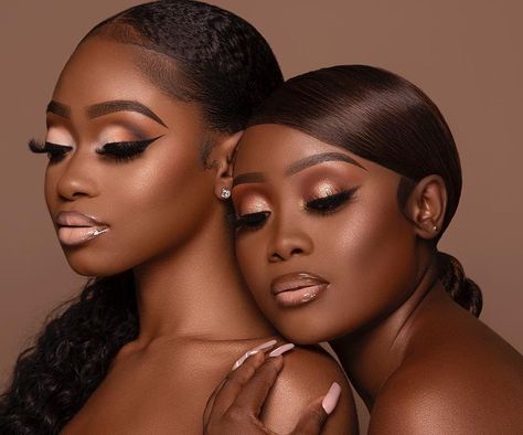 Melissa🎀 on Instagram: “The @bolivebeaute “Nude Persuasion” is back in stock🎉🎉 click the link in my bio to get yours🥰🥰 This palette has the perfect shades of…” Cosmetic Brand Photoshoot Ideas, Bestie Photoshoot Ideas Black, Friends Baddie, Mua Photoshoot Ideas, Makeup Photoshoot Ideas, Black Wedding Makeup, Twin Photoshoot, Girlfriends Photoshoot, Bestie Photoshoot