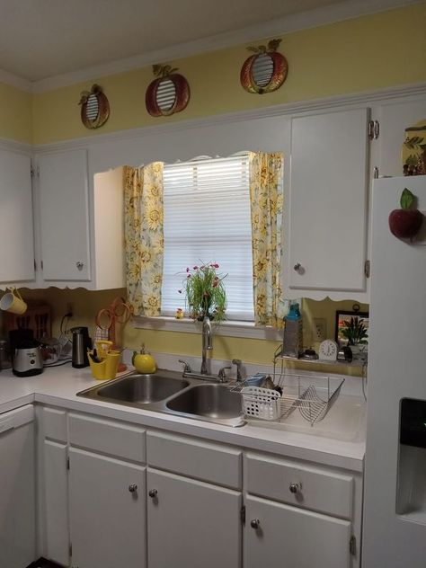 Vintage Kitchens | I don't really have a vintage kitchen, but I do love a retro yellow kitchen | Facebook 70s Yellow Kitchen, Retro Country Kitchen, Retro Yellow Kitchen, Light Yellow Kitchen, White Yellow Kitchen, Kitchen Sink Window, 1950s Kitchen, House Redo, Vintage Kitchens