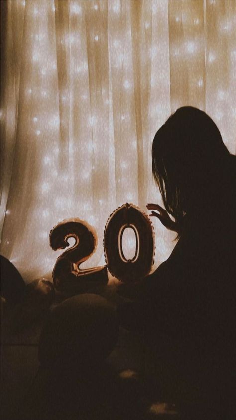 22th Birthday Photoshoot, Birthday 20 Aesthetic, 20 Birthday Photoshoot, 20 Birthday Aesthetic, My Love Photo, Photoshoot Birthday, Baby Birthday Photoshoot, Birthday 21st, Happy 20th Birthday