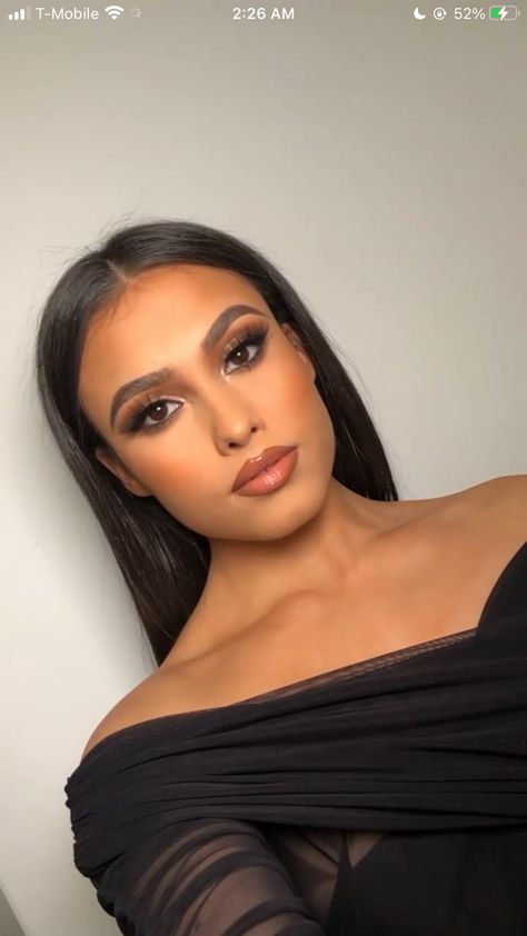 Full Face Makeup Glam Brown Eyes, Makeup For Mexican Women, Black Makeup Looks, Going Out Makeup, Glam Wedding Makeup, Show Makeup, Pageant Hair, Smink Inspiration, Edgy Makeup