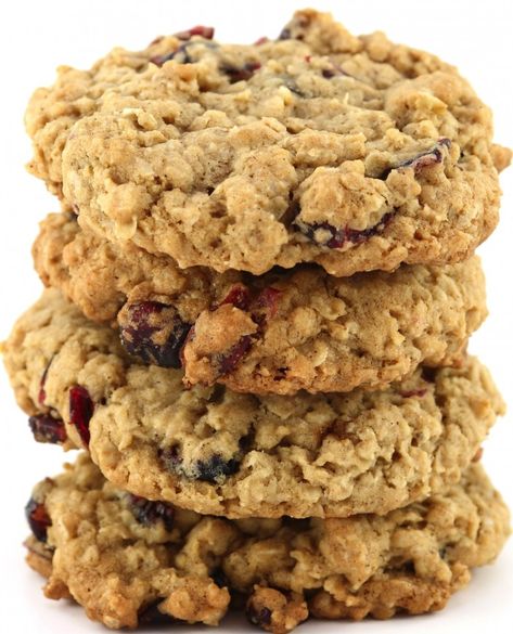 Cherry Oatmeal Cookies, Cherry Cookies Recipes, Cranberry Oatmeal Cookies, Cherry Oatmeal, Cranberry Oatmeal, Oatmeal Cranberry Cookies, Mom Recipes, Cherry Cookies, Biscotti Cookies