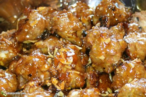 3-Ingredient Apricot Glazed Party Meatballs Recipes Gift Ideas, Party Food Meatballs, Party Meatballs, Yummy Appetizers Parties, Apricot Jam Recipes, Savory Meatballs, Spicy Meatballs, Glazed Meatballs, Show Look