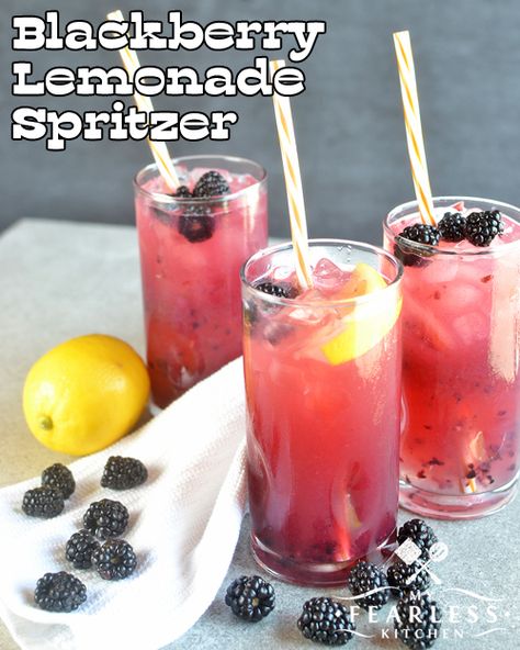 Gameday Drinks, Lemonade Spritzer, Alcohol Desserts, Spritzer Drink, Blackberry Lemonade, Fancy Brunch, Best Summer Cocktails, Drink Stand, Blackberry Recipes