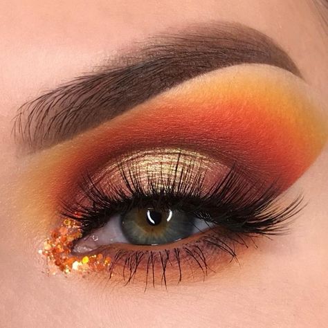 Fabulous eye makeup ideas make your eyes pop -  #eyemakeup #makeup #eyes #beauty mua #eyeshadow Candy Corn Makeup, Fall Eyeshadow Looks, Makeup Favs, Orange Eye Makeup, Make Up Designs, Shimmer Eye Makeup, Everyday Eye Makeup, Make Your Eyes Pop, Glam Glow