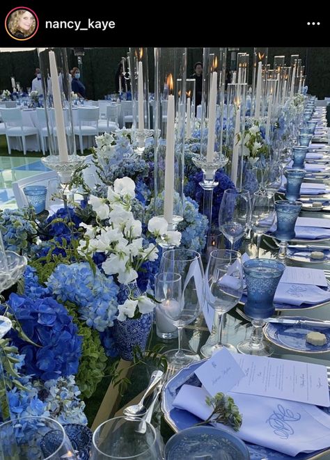 Soft Blue Wedding, Cinderella Quinceanera Themes, Blue Hydrangea Bouquet, French Blue Wedding, Blue Wedding Receptions, Portuguese Wedding, Chinoiserie Wedding, Blue Table Settings, Bride Groom Table