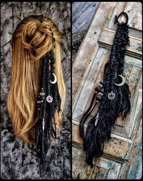 Witch Hair Accessories, Diy Hair Rings, Witchy Hair, Hair Pins Diy, Boho Hair Wrap, Witch Hair, Hippie Hair, Bohemian Hairstyles, Sopot