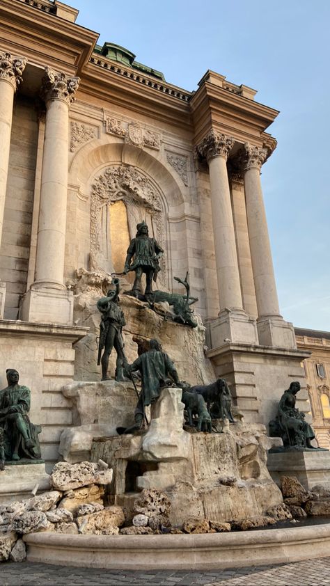 Budapest castle Buda Castle Budapest, Hungary Aesthetic, Budapest Castle, Budapest Aesthetic, Aesthetic Architecture, Buda Castle, Architecture Old, Central Europe, World History