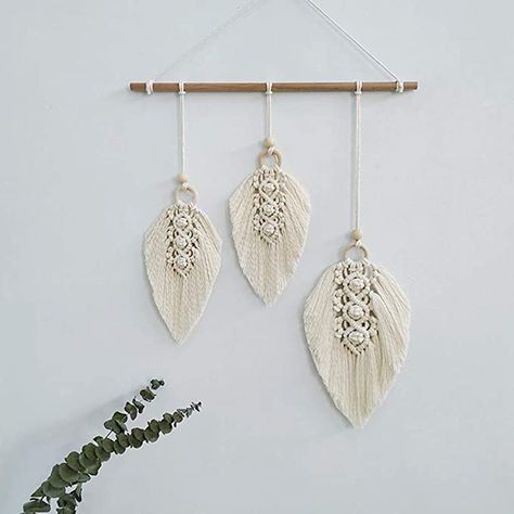 Amazon.com: Clife Macrame Wall Hanging Feather Boho Chic Woven Leaf Tassels Decoration Cotton Ornaments - Bohemian Apartment Decorations - Living Room Bedroom Decor(Ivory Leaf): Home & Kitchen Macrame Boho Decor, Macrame Feather Wall Hanging, Paracord Macrame, Macrame Leaf, Macrame Feathers, Woven Wall Decor, Feather Wall Hanging, Boho Chique, Macrame Tapestry