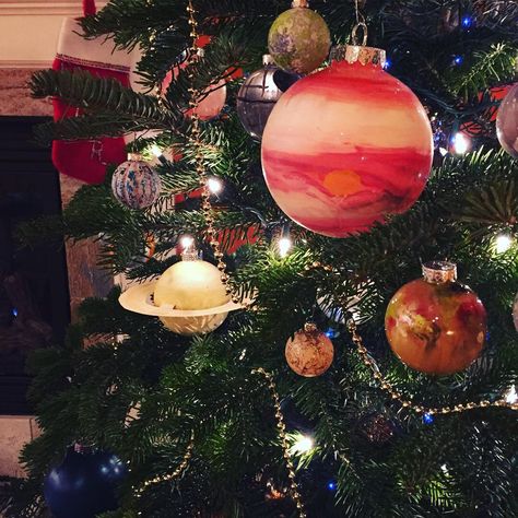 Nerds for the Holidays — Space Christmas Tree Edition - Jessie Kwak Cosmic Christmas Tree, Space Christmas Tree, Cosmic Christmas, Cali Christmas, Galaxy Christmas, Science Christmas, Star Wars Christmas Tree, Atomic Christmas, Nerd Christmas