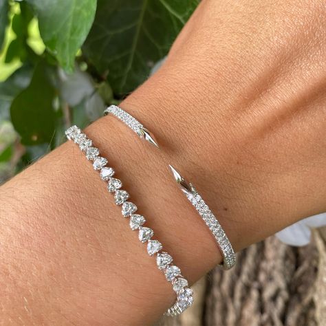 18kt white gold diamond heart shape tennis bracelet Heart Shaped Diamond Bracelet, Heart Shape Bracelet, Heart Shaped Diamond Earrings, Heart Tennis Bracelet, Diamond Tennis Bracelet, Heart Shaped Diamond, Latest Jewellery, Tennis Bracelet Diamond, Diamond Jewellery