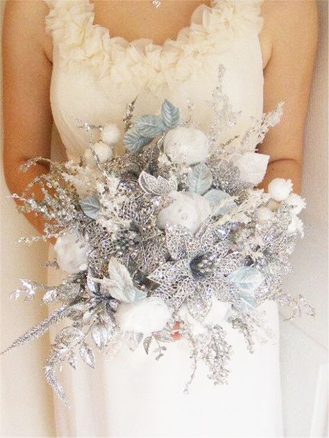 Silver Winter Wedding, Winter Wonderland Wedding Theme, Wonderland Wedding Theme, Winter Wedding Planning, Winter Wedding Bouquet, Silk Bouquet, Wedding Themes Winter, December Wedding, Winter Wedding Ideas