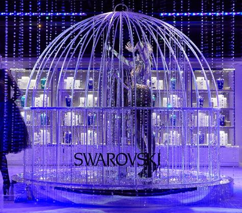 Close-up of Swarovski window for a Luxury Department Store created by JUSTSO ltd. Swarovski Christmas, Jewerly Displays, London Baby, Retail Windows, Window Displays, Luxury Department Store, Window Design, Window Display, Source Of Inspiration